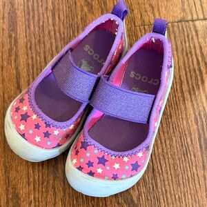 CROCS Kids' Pink and Purple Star Slippers
